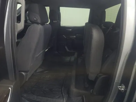 More photos of 2021 GMC Sierra 1500 Elevation at Clement Supercenter, MO