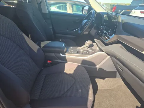 Another view of 2024 Toyota Highlander LE for sale in Saint Charles, MO at Clement Supercenter