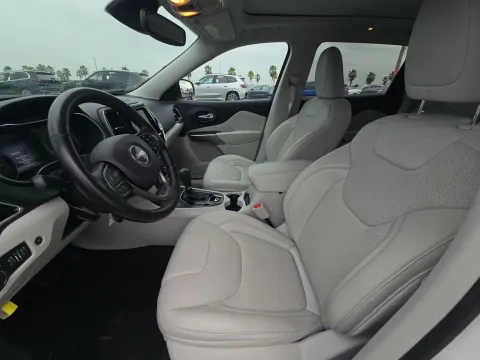 Another view of 2021 Jeep Cherokee Limited for sale in Saint Charles, MO at Clement Supercenter