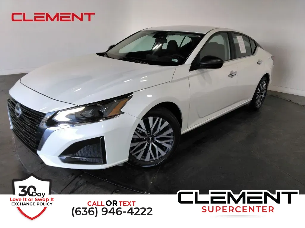 White 2025 Nissan Altima 2.5 SV for sale in Saint Charles, MO