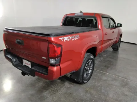 More photos of 2018 Toyota Tacoma TRD Sport at Clement Supercenter, MO