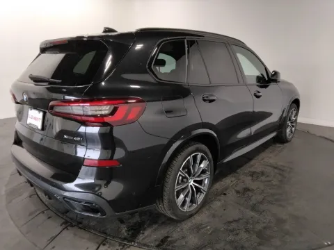 More photos of 2022 BMW X5 xDrive40i at Clement Supercenter, MO