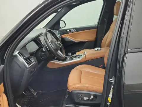 Photos of 2022 BMW X5 xDrive40i for sale in Saint Charles, MO at Clement Supercenter