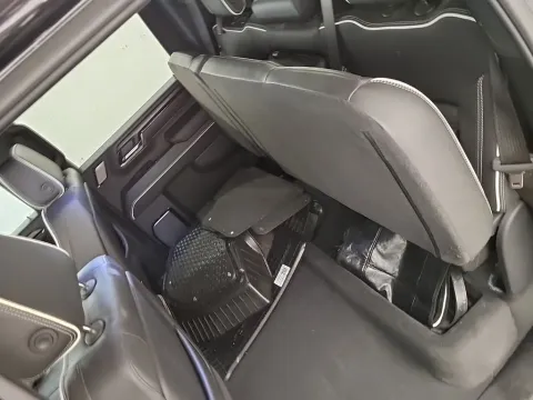 More photos of 2025 GMC Sierra 2500HD AT4X at Clement Supercenter, MO