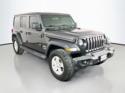 More photos of 2018 Jeep Wrangler Unlimited Sport S at Clement Supercenter, MO