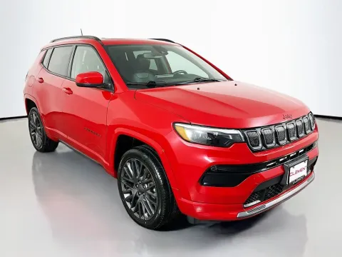 More photos of 2022 Jeep Compass Limited at Clement Supercenter, MO