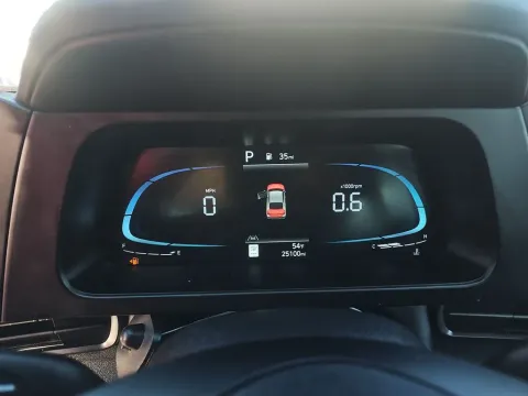 Photos of 2025 Hyundai Elantra SEL Sport for sale in Saint Charles, MO at Clement Supercenter