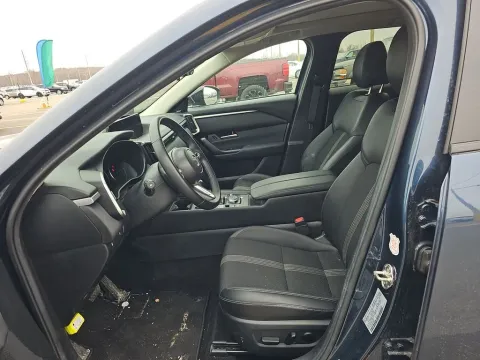 Photos of 2025 Mazda CX-50 2.5 S Premium Package for sale in Saint Charles, MO at Clement Supercenter