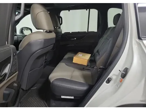 More photos of 2025 Lexus LX 700h Overtrail at Clement Supercenter, MO