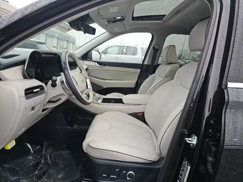 Another view of 2025 Hyundai Palisade Calligraphy for sale in Saint Charles, MO at Clement Supercenter