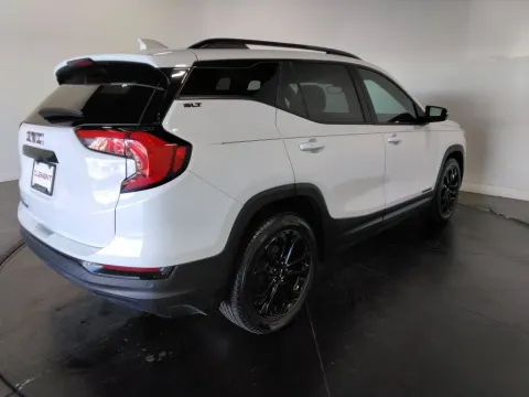 More photos of 2020 GMC Terrain SLT at Clement Supercenter, MO