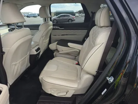 Another view of 2021 Hyundai Palisade Calligraphy for sale in Saint Charles, MO at Clement Supercenter