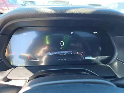 Photos of 2024 Jeep Grand Cherokee L Limited for sale in Saint Charles, MO at Clement Supercenter