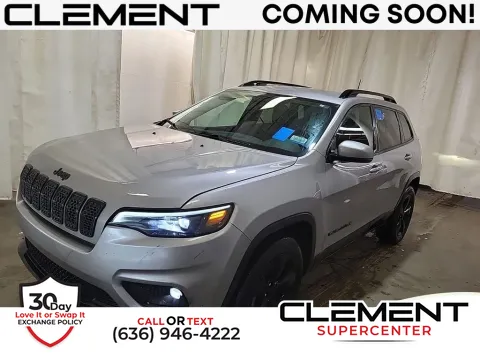 Silver 2020 Jeep Cherokee Altitude for sale in Saint Charles, MO