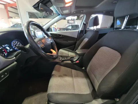 More photos of 2018 Hyundai Kona SEL at Clement Supercenter, MO