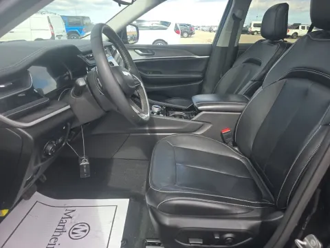 Another view of 2022 Jeep Grand Cherokee 4xe for sale in Saint Charles, MO at Clement Supercenter