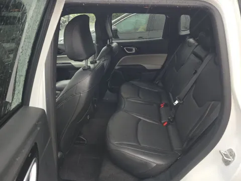 More photos of 2023 Jeep Compass Limited at Clement Supercenter, MO