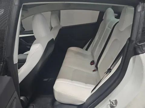 More photos of 2023 Tesla Model 3 at Clement Supercenter, MO