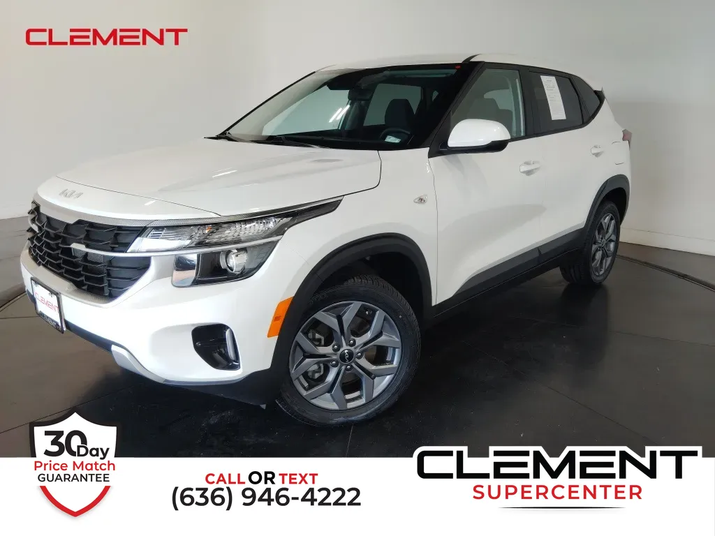 White 2024 Kia Seltos LX for sale in Saint Charles, MO