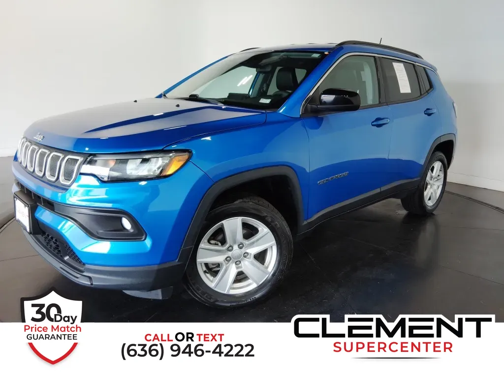 Blue 2022 Jeep Compass Latitude for sale in Saint Charles, MO