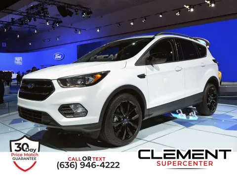 Red 2019 Ford Escape SEL for sale in Saint Charles, MO