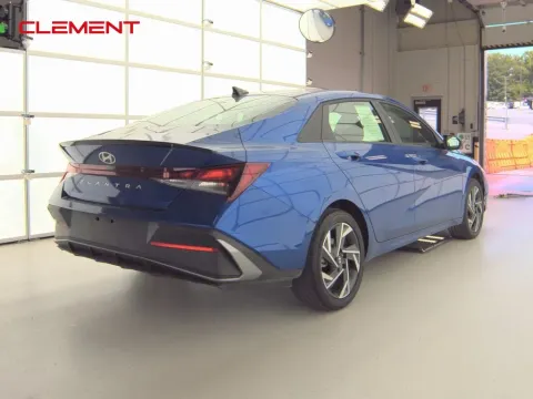 More photos of 2025 Hyundai Elantra SEL Sport at Clement Supercenter, MO