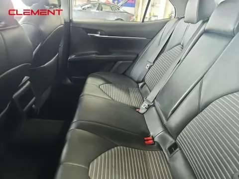 More photos of 2022 Toyota Camry SE at Clement Supercenter, MO