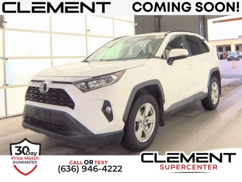 White 2020 Toyota RAV4 XLE for sale in Saint Charles, MO