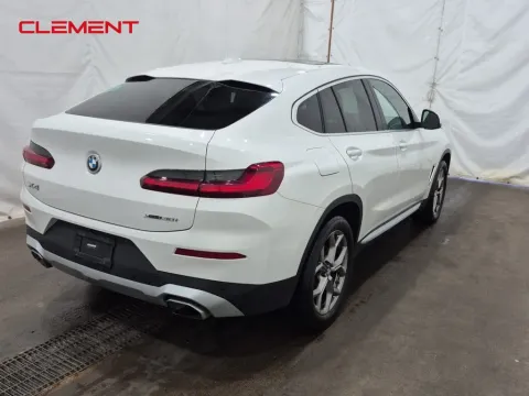 More photos of 2022 BMW X4 xDrive30i at Clement Supercenter, MO