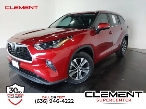 Red 2023 Toyota Highlander XLE for sale in Saint Charles, MO