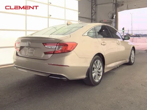 More photos of 2019 Honda Accord LX at Clement Supercenter, MO