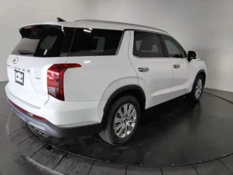 More photos of 2023 Hyundai Palisade SEL at Clement Supercenter, MO