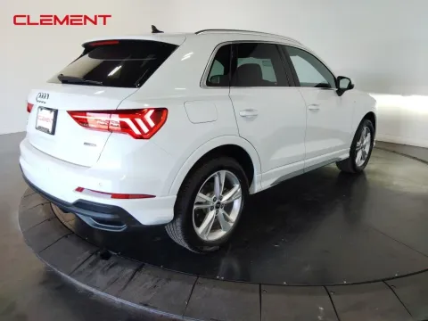 More photos of 2024 Audi Q3 Premium Plus at Clement Supercenter, MO