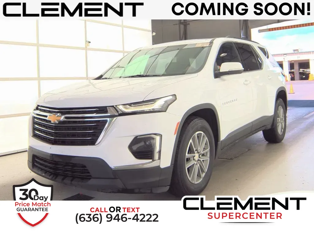 White 2023 Chevrolet Traverse LT for sale in Saint Charles, MO