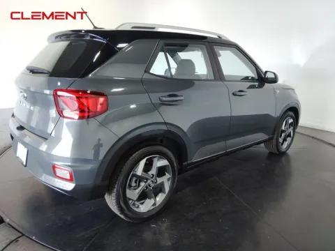 More photos of 2025 Hyundai Venue Limited at Clement Supercenter, MO