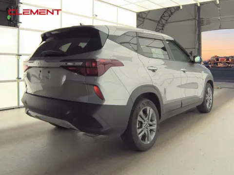 More photos of 2023 Kia Seltos LX at Clement Supercenter, MO