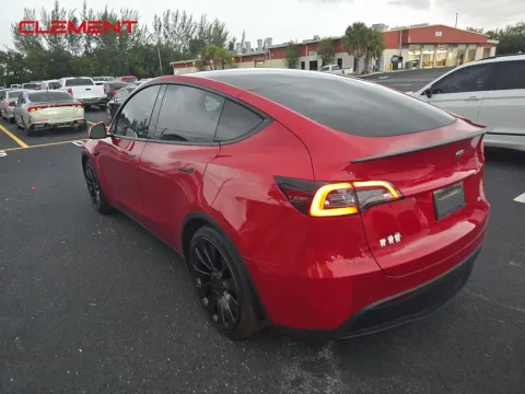 More photos of 2022 Tesla Model Y Performance at Clement Supercenter, MO