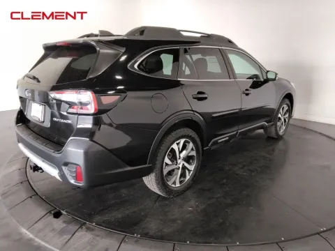 More photos of 2021 Subaru Outback Limited at Clement Supercenter, MO