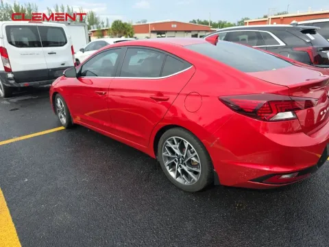 More photos of 2020 Hyundai Elantra Limited at Clement Supercenter, MO