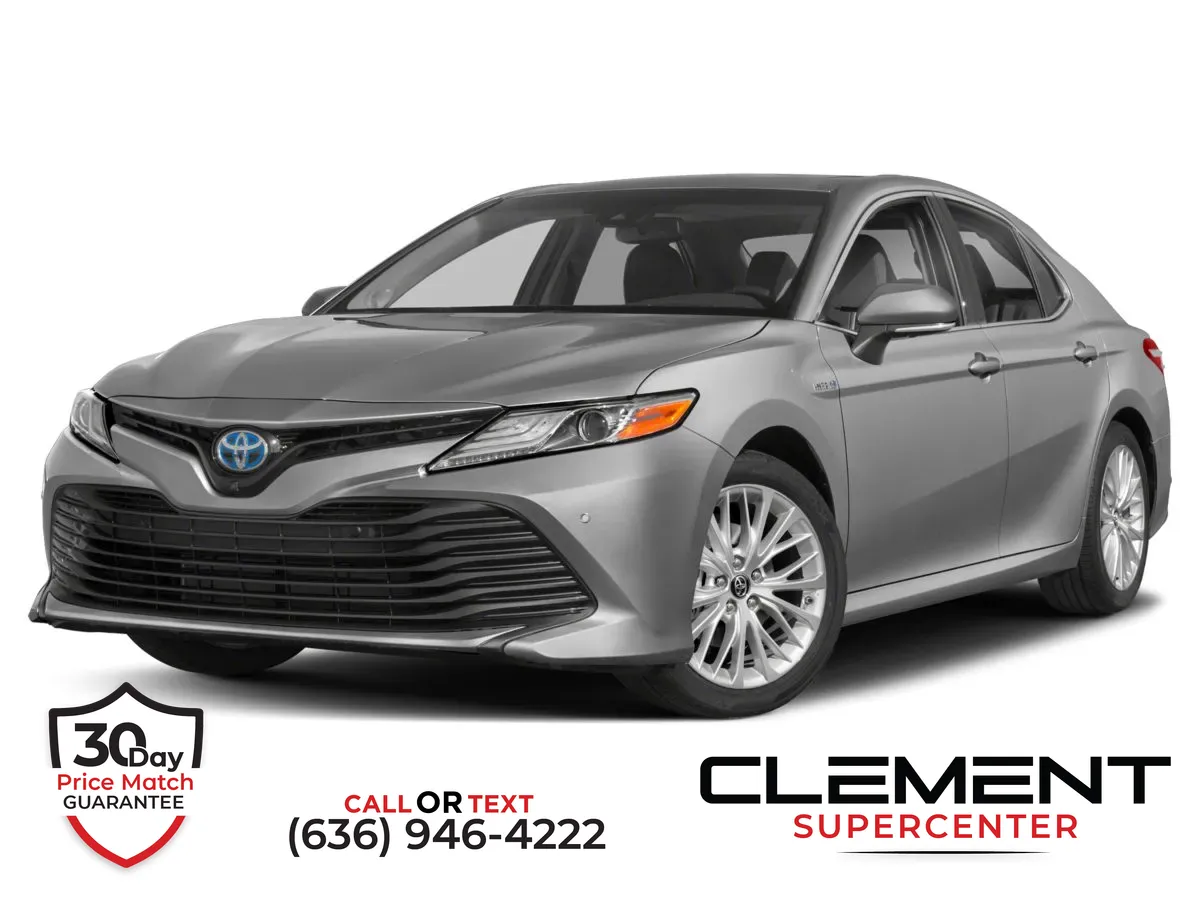 2020 Toyota Camry Hybrid XLE for sale in Saint Charles, MO