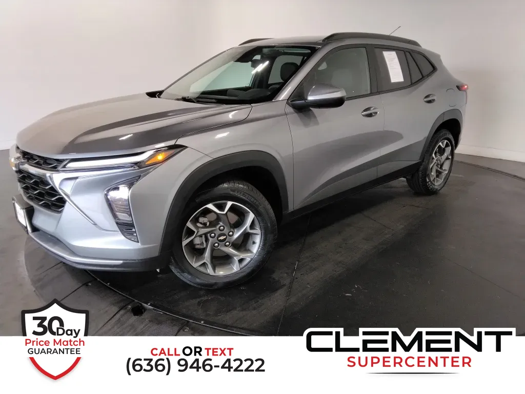 Gray 2024 Chevrolet Trax LT for sale in Saint Charles, MO