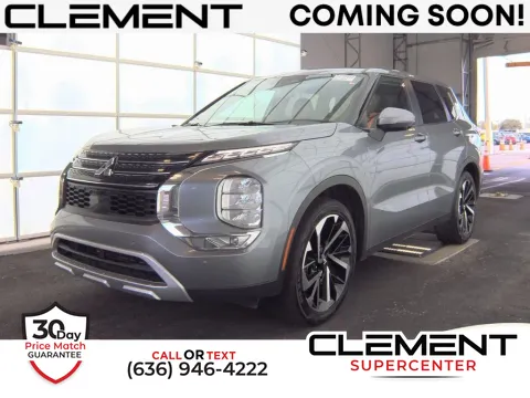 Gray 2024 Mitsubishi Outlander SE for sale in Saint Charles, MO