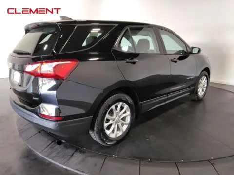 More photos of 2021 Chevrolet Equinox LS at Clement Supercenter, MO