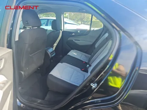 More photos of 2021 Chevrolet Equinox LS at Clement Supercenter, MO