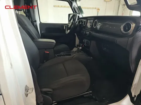 Another view of 2023 Jeep Gladiator Overland for sale in Saint Charles, MO at Clement Supercenter