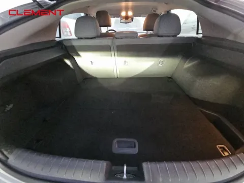 More photos of 2020 Hyundai Ioniq Hybrid SE at Clement Supercenter, MO