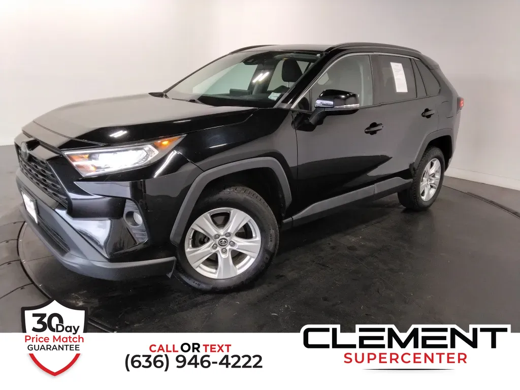 Black 2019 Toyota RAV4 XLE for sale in Saint Charles, MO