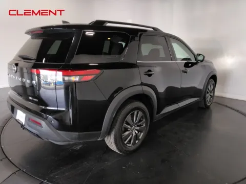 More photos of 2023 Nissan Pathfinder SV at Clement Supercenter, MO