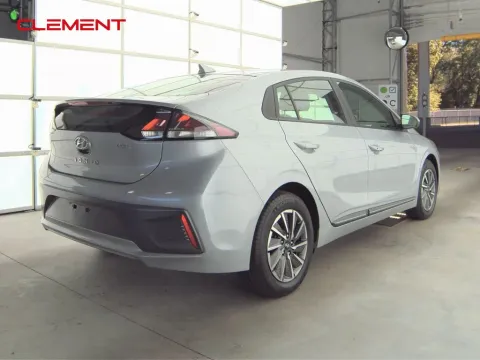 More photos of 2021 Hyundai Ioniq Electric SE at Clement Supercenter, MO