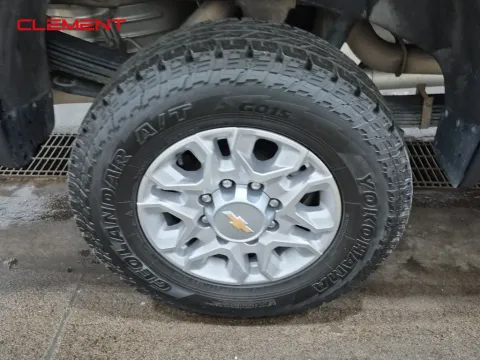 More photos of 2022 Chevrolet Silverado 2500HD LT at Clement Supercenter, MO